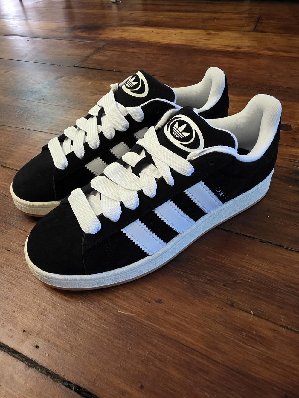 Adidas Campus 00s Black White Gum Men Sz 11 NEW w/ Extra Black Laces